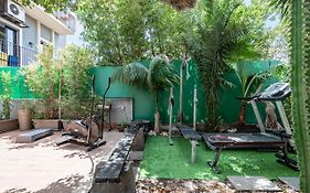 Zurria Elegant Apartment With Exclusive Garden